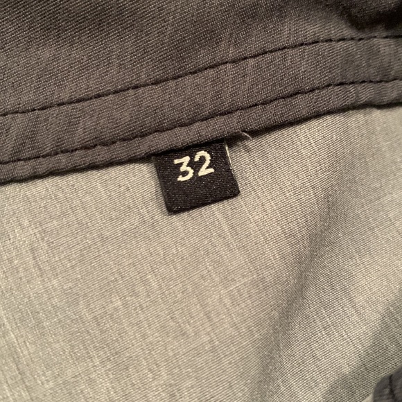 Quicksilver Men’s Board Shorts - Picture 3 of 11